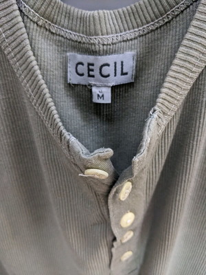 Cecil men's shirt like new, size M, green, short sleeve