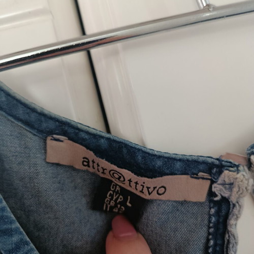Attrattivo denim dress size L like new, blue