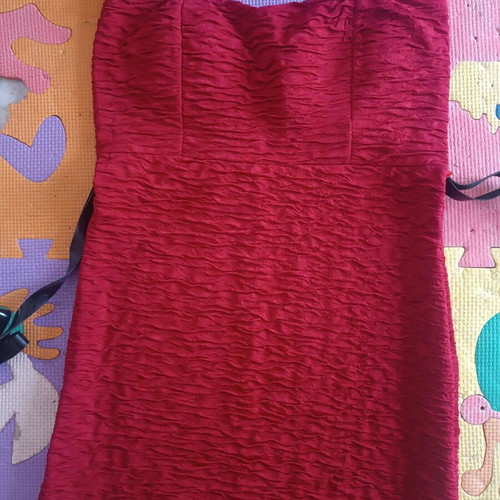 Paranoia medium red dress like new with belt