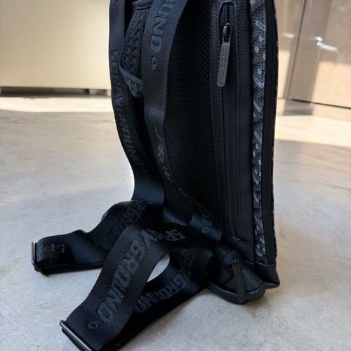 Sprayground 3DSG Blackout Smartpack laptop bag like new, black and gray