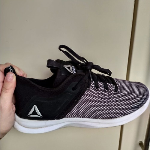 Reebok athletic shoes used, size 38, black and white sock style