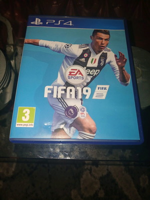 FIFA 19 PS4 like new
