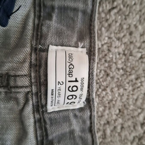 Gap jeans used for boy or girl 2 years old gray