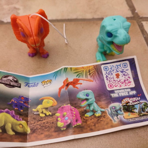 Kinder dinosaur figures like new