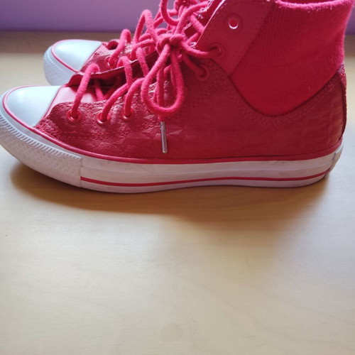Converse leather unisex sneakers used, size 40, red