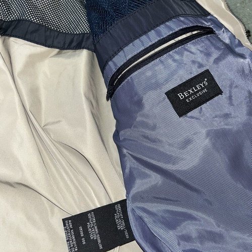 Bexleys L/40 Bomber Jacket like new, beige