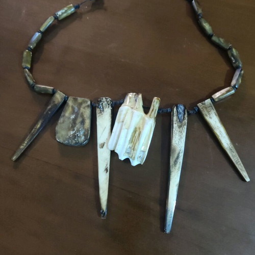 Collectible Argentine necklace like new made of bull bones