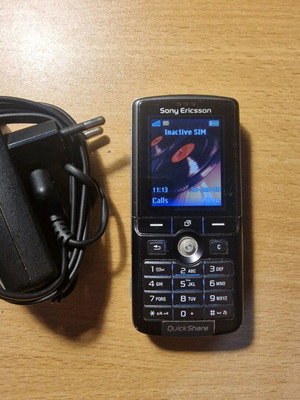 Sony Ericsson K750i μεταχειρισμένο με φορτιστή και μπαταρία
