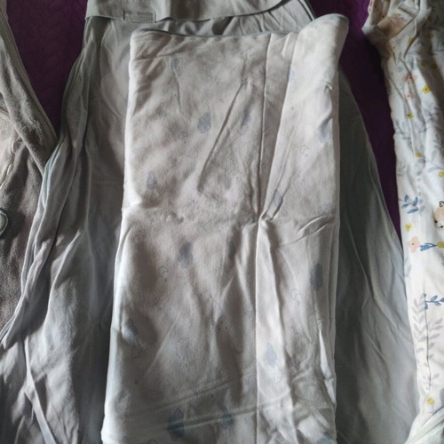 Sleep bags 6-18 months like new, Tommee Tippee and No name 2.5 tog