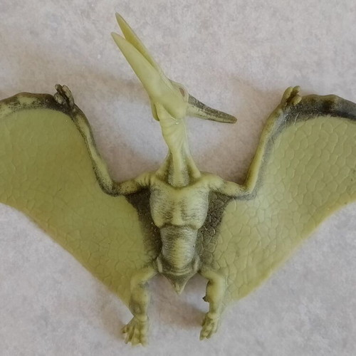 Dinosaur toy set used, 3+1 rubber figures