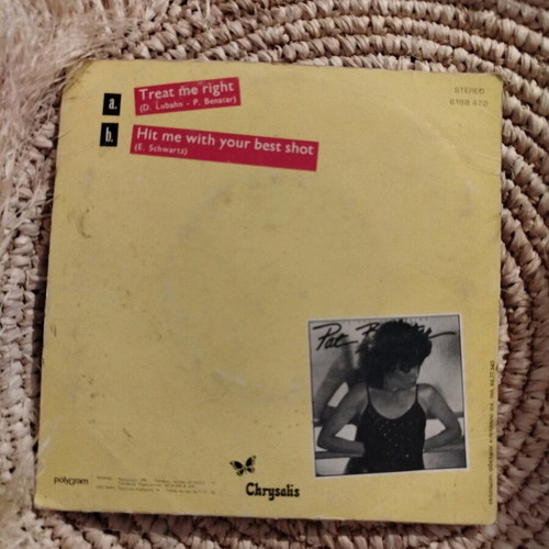 Pat Benatar 45rpm record like new, rock