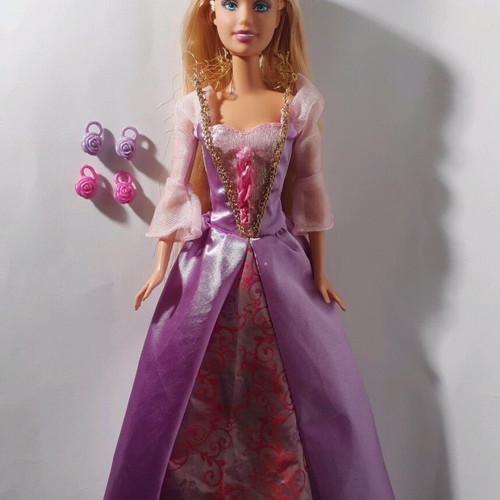 Barbie Rapunzel Cut and Style 2008 doll used