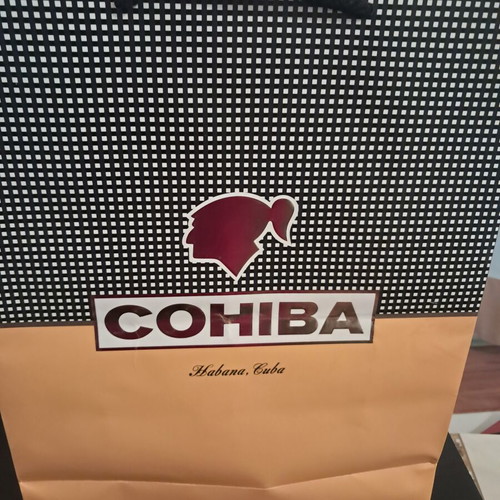 5 branded packaging bags