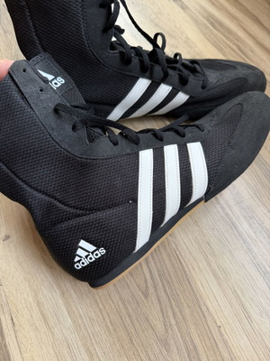 Adidas BoxHog 2 sports shoes like new size 44.5