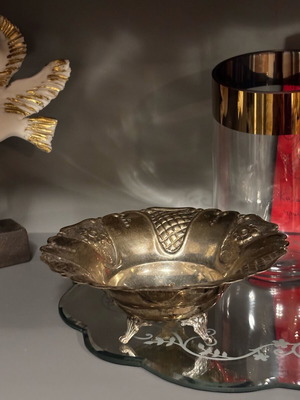 Silver cup 925 used, 122g, embossed mesh design