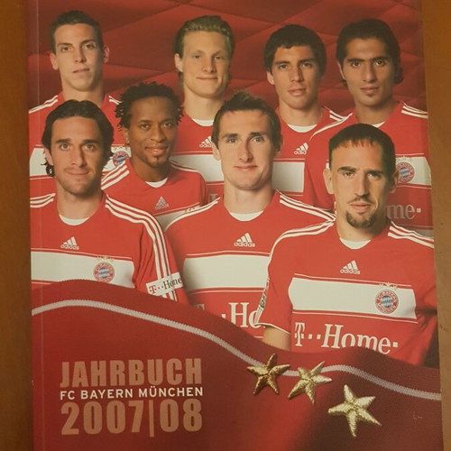 Bayern Munchen 2007-2008 Season Collectible Album new, authentic