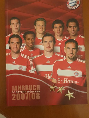 Bayern Munchen 2007-2008 Season Collectible Album new, authentic