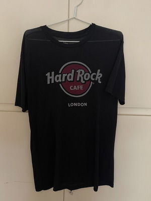 Hard Rock Cafe T-shirt, black, size L