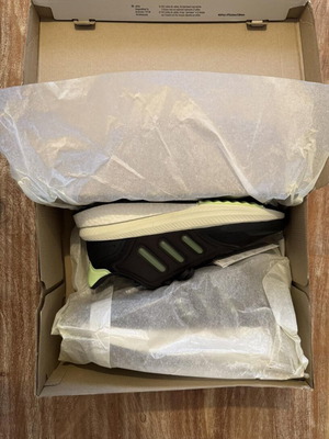 Adidas Plrphase athletic shoes new with tags, size 46.5, black