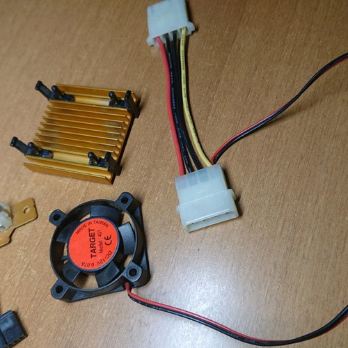 Heatsink fan power cable used, non-functional