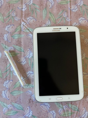 Samsung Galaxy GT-N5100 3G used, for repair or parts with pen