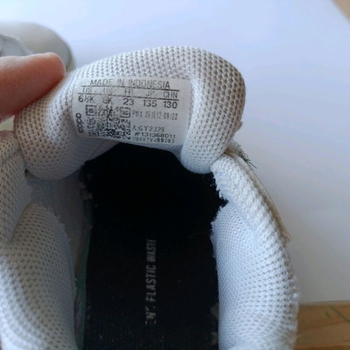 Adidas sports shoes used, size UK 6 (22-23)