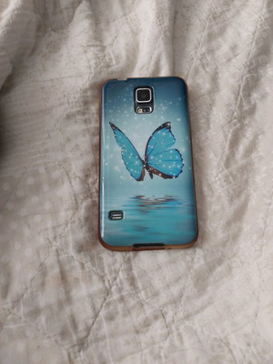 Samsung Galaxy S5 smartphone like new without functional issues