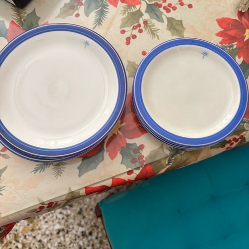 Givenchy Singapore Airlines plates set of 6 like new