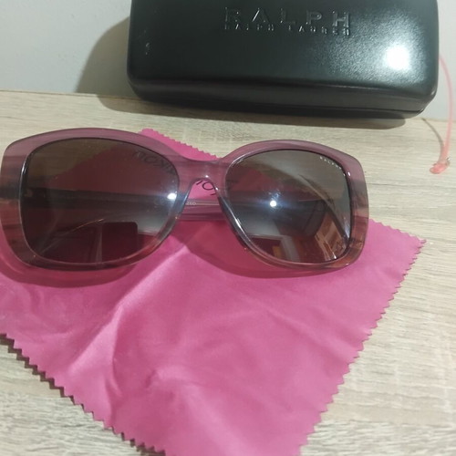 Ralph women's sunglasses like new with case