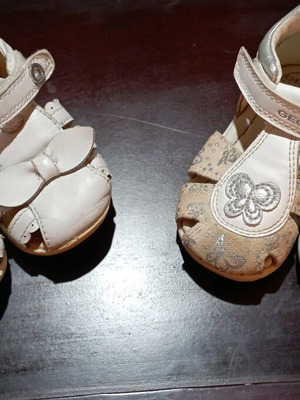 Children's shoes used, 2 pairs size 21 Mayoral and Geox