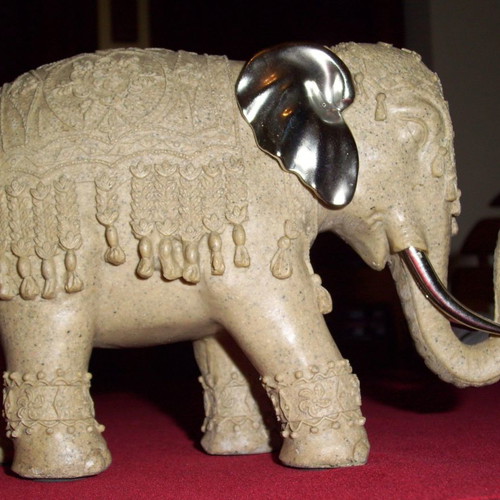 (FENG SHUI) DECORATIVE ELEPHANT (H:13cm-W:8.5cm-M:20cm-W: 620gr.)