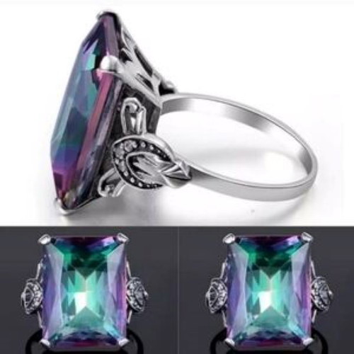 Ring with 5 ct rectangular rainbow topaz new, silver metal