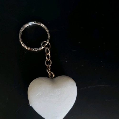 Plaster keychain with angels from Florence