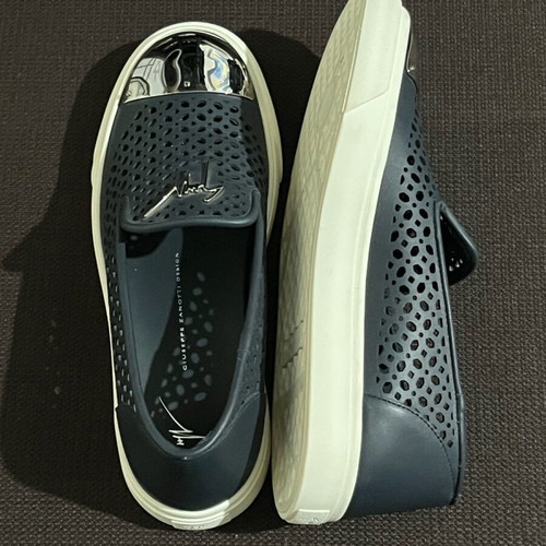 Giuseppe Zanotti Slip-on Leather Sneakers size 40 like new, dark blue
