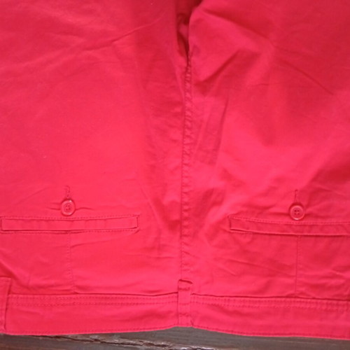 Livergy red bermuda shorts like new, size M, 4 functional pockets