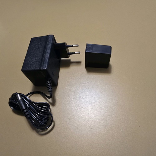 Action Star Video Genie VGA Multiplier new