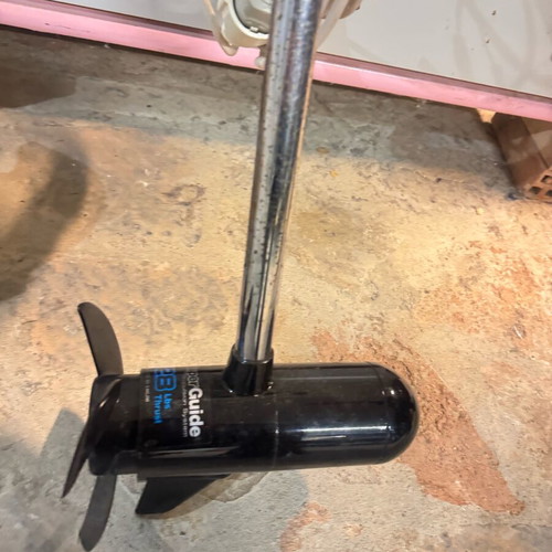 Electric motor with spare propeller like new
