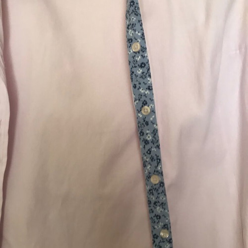 Glou medium shirt like new with floral inner detail
