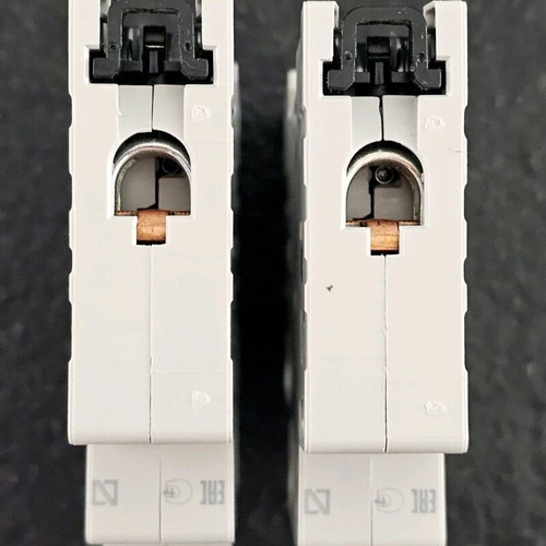 ABB SH201T C16 circuit breakers like new, pack of 2