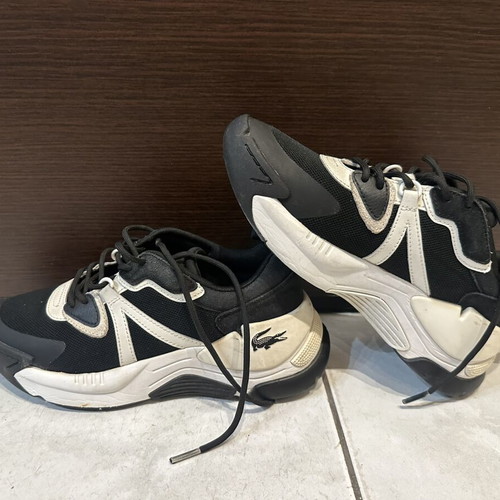 Lacoste athletic shoes like new, size 37, black and white