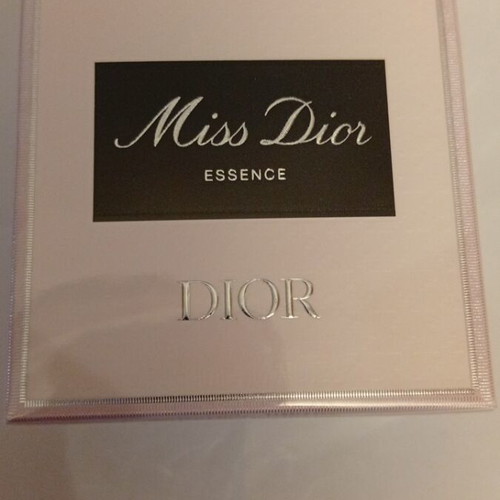 Miss Dior Essence Eau de Parfum 50ml new, authentic