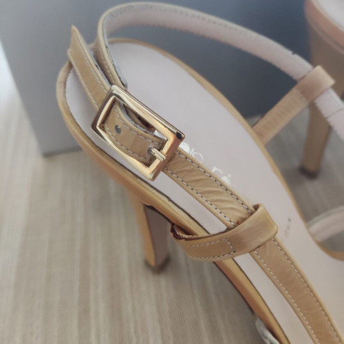 Women's high-heeled sandals used, size 37, beige leather
