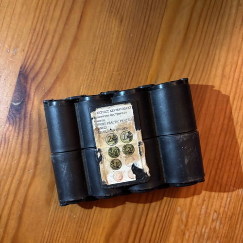 Coin holder in black color like new