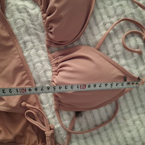 O'neill swimsuit like new, size L, beige