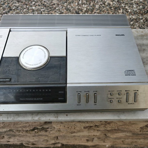 Philips CD100 Vintage CD Player used, collectible