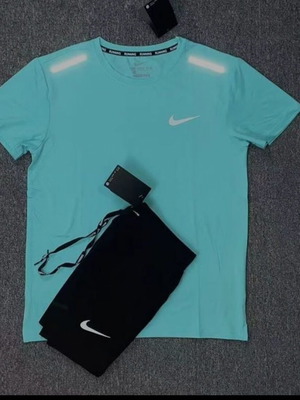 Nike set like new, black and turquoise, sizes S and M