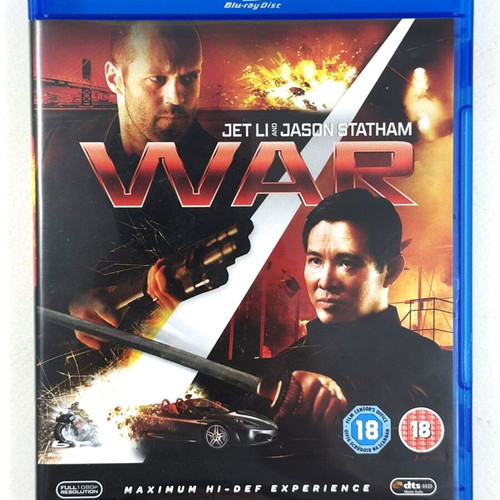 War Blu-Ray like new with English subtitles