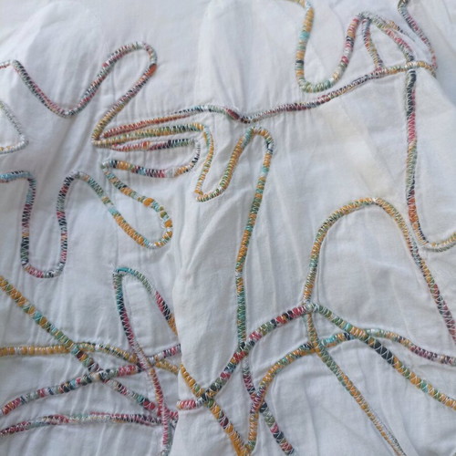 Desigual women's skirt like new, white with multicolor embroidery