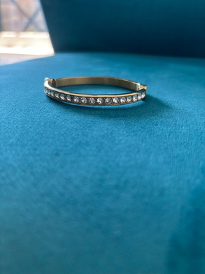 Dyrberg/Kern bracelet-bangle like new