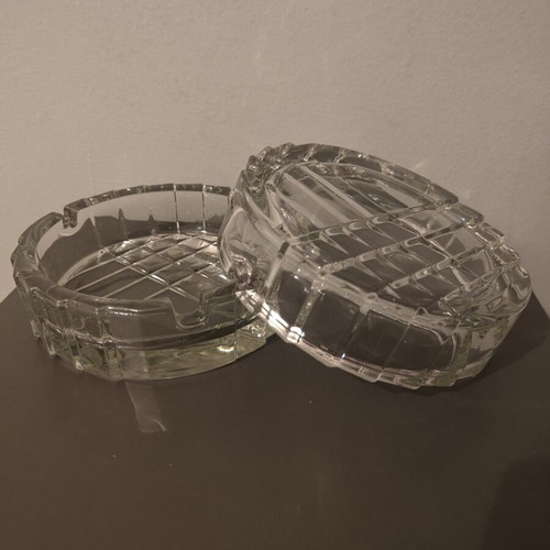 Crystal ashtrays set of 2 like new
